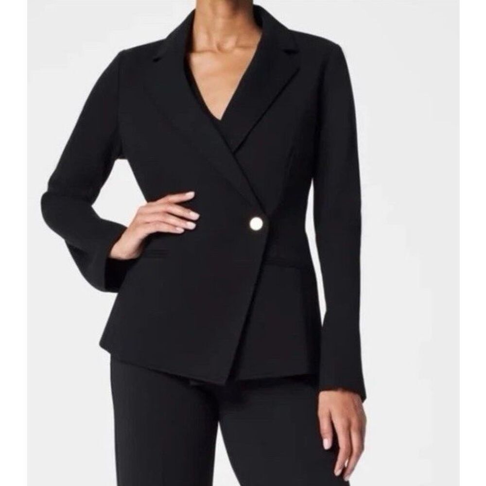 Spanx Women’s  Asymmetric Tailored Blazer Jacket Size Medium Black
